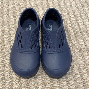 Oshkosh B’gosh plastic slide